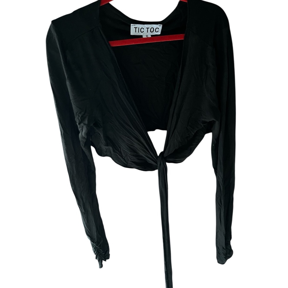 Tic Toc Black Tie-Front Crop Top